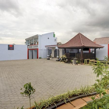 Oyo Life 3982 Azka Homestay Syariah Bandar Lampung Exterior foto